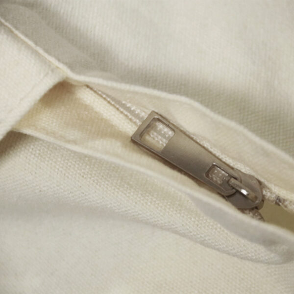 LŌAE Carry - Image 2